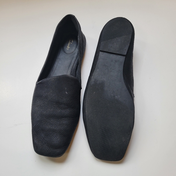 Clarks Black Flats - Picture 3 of 7